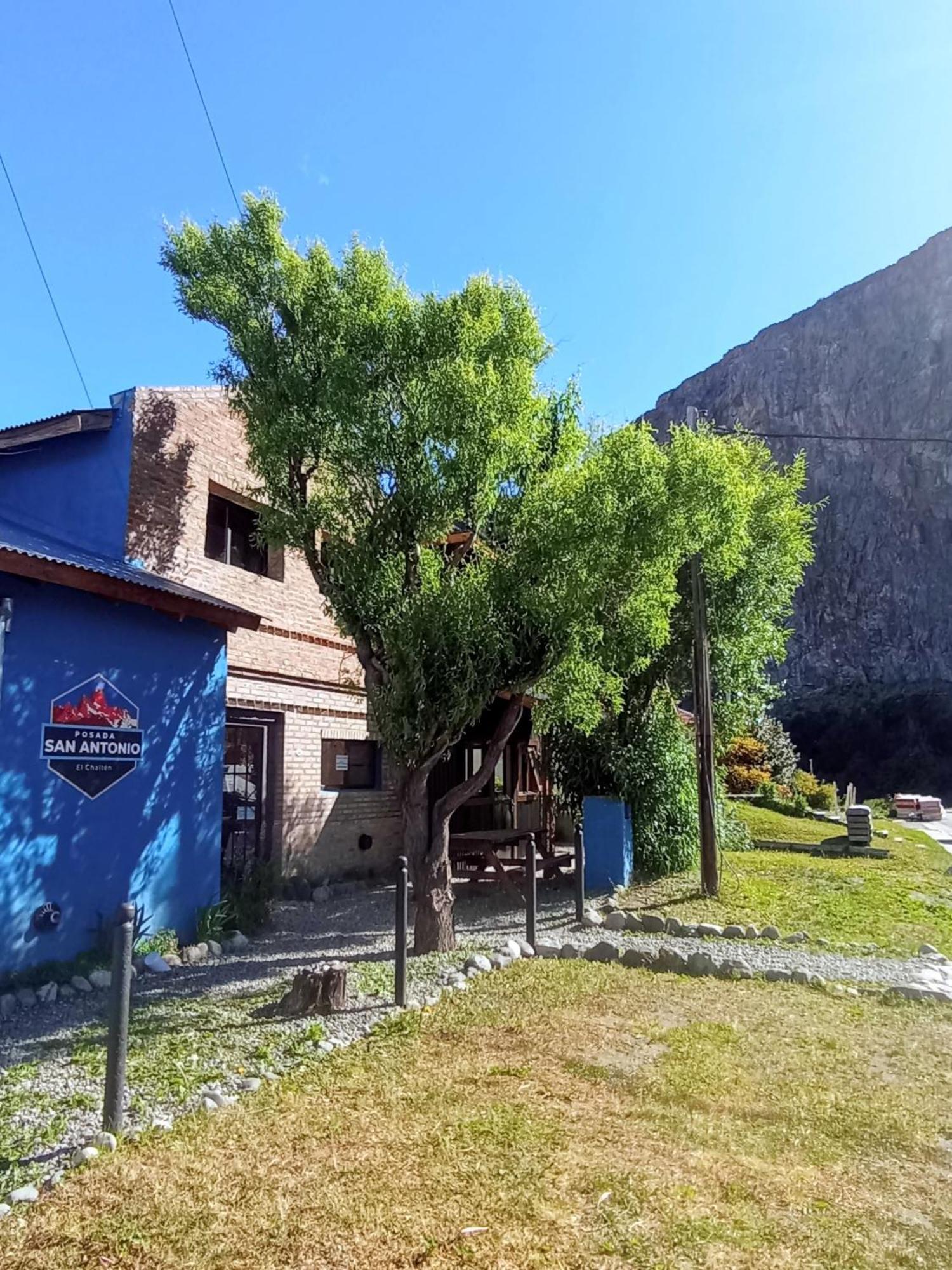 Posada San Antonio El Chaltén Exterior foto